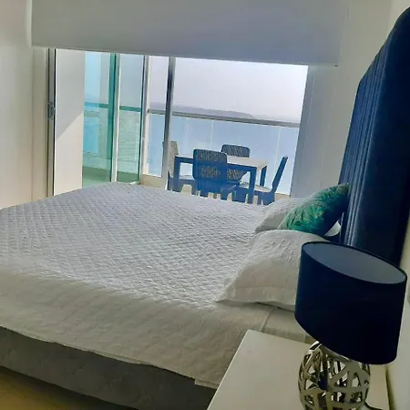 Vistas Del Laguito Apartment Cartagena Exterior photo