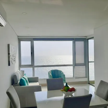 Vistas Del Laguito Apartment Cartagena Exterior photo