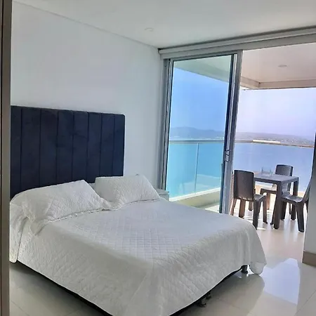 Vistas Del Laguito Apartment Cartagena Exterior photo