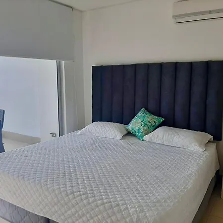 Vistas Del Laguito Apartment Cartagena Exterior photo