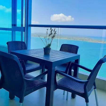 Vistas Del Laguito Apartment Cartagena Exterior photo